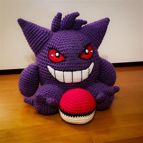 With its final size of 10cm to 12cm, its the perfect size for cuddling. . Gengar crochet pattern